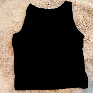 Womans crop top, black and fit